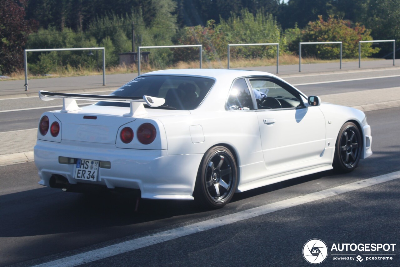 Nissan Skyline R34