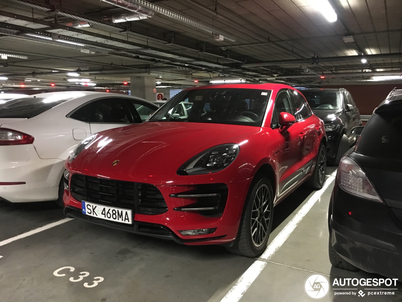 Porsche 95B Macan Turbo