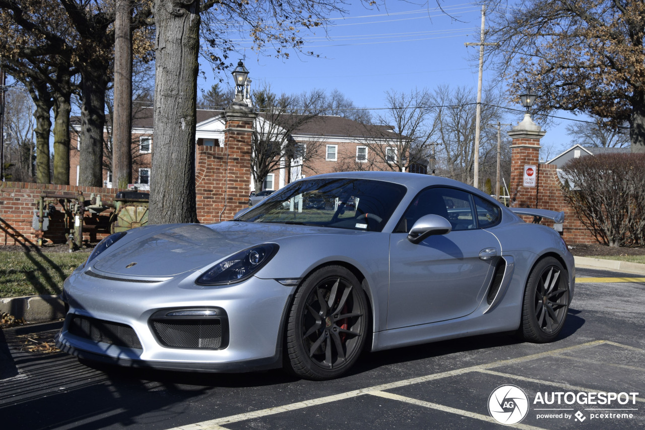 Porsche 981 Cayman GT4