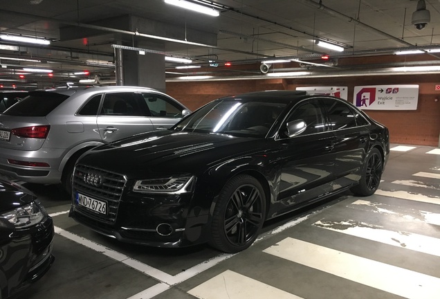 Audi S8 D4 2014