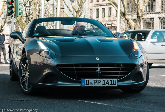 Ferrari California T