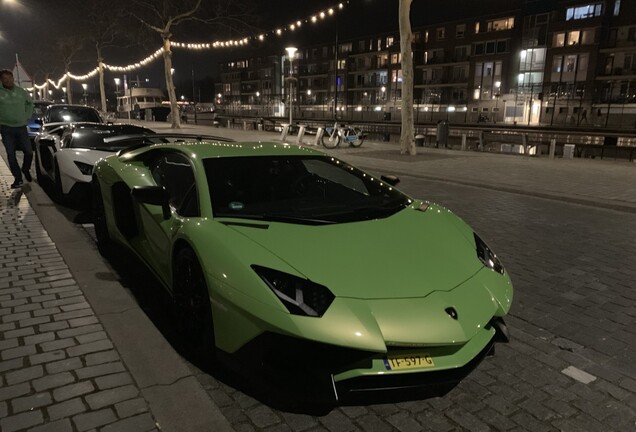 Lamborghini Aventador LP750-4 SuperVeloce