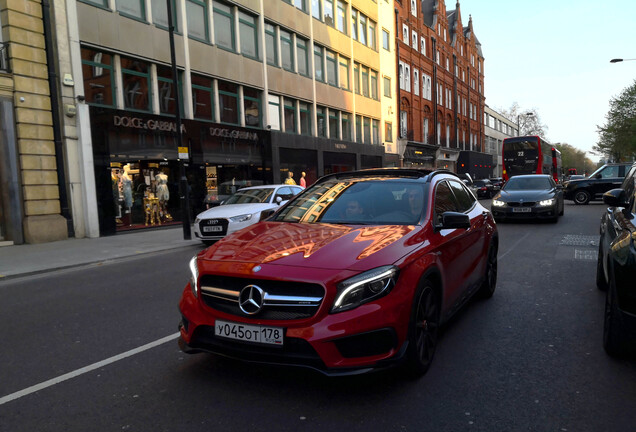 Mercedes-Benz GLA 45 AMG X156