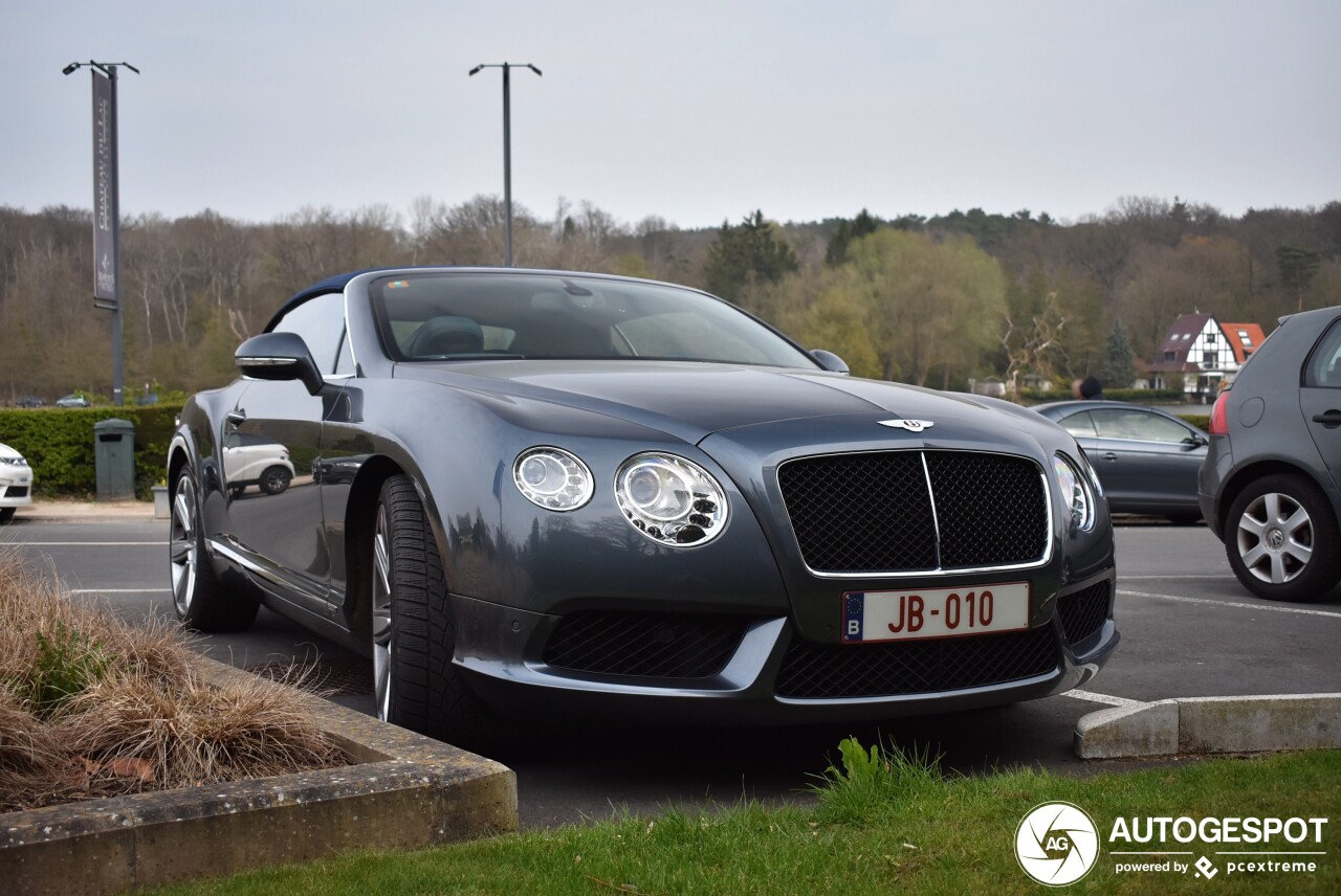 Bentley Continental GTC V8