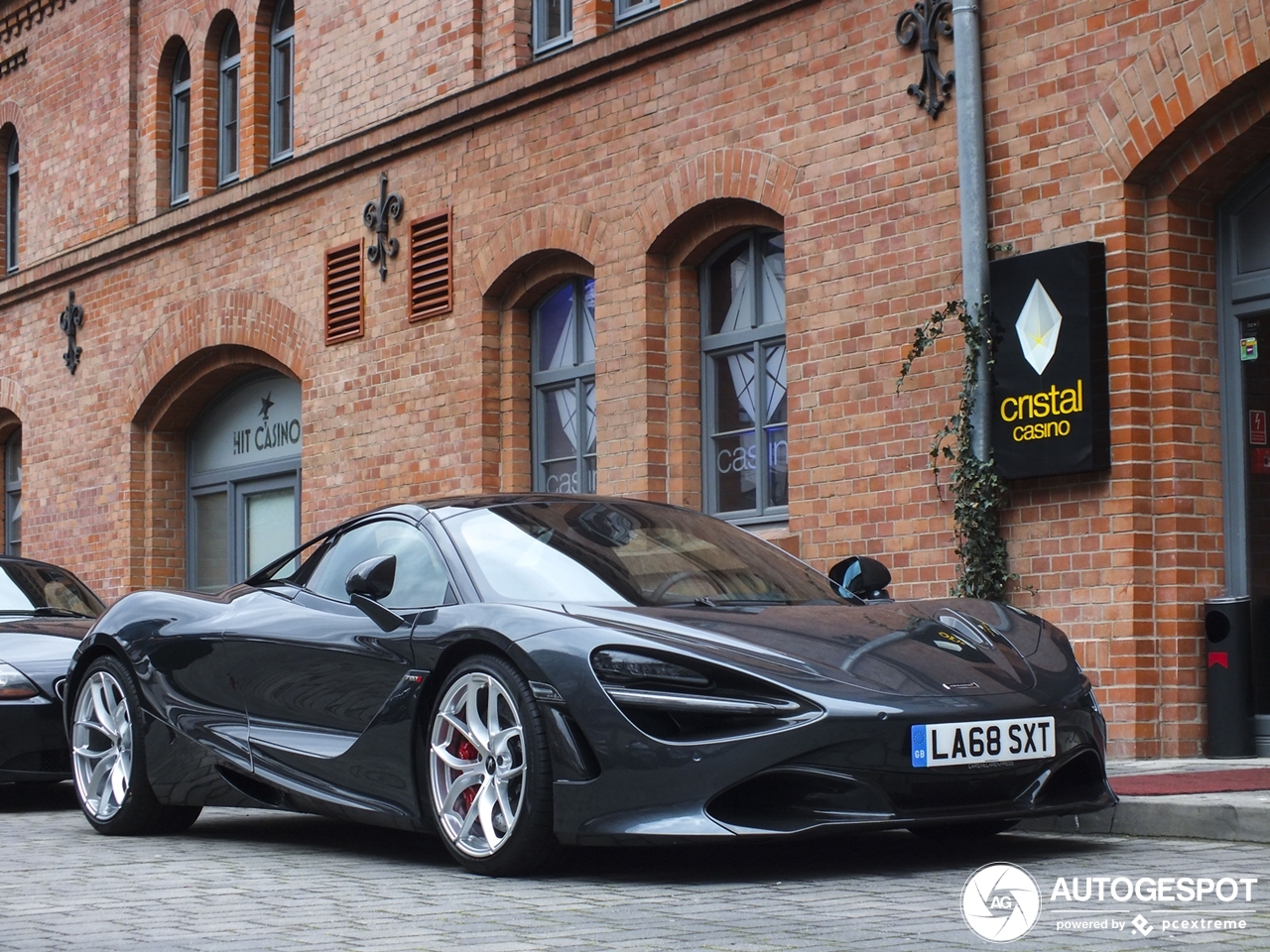 McLaren 720S Spider