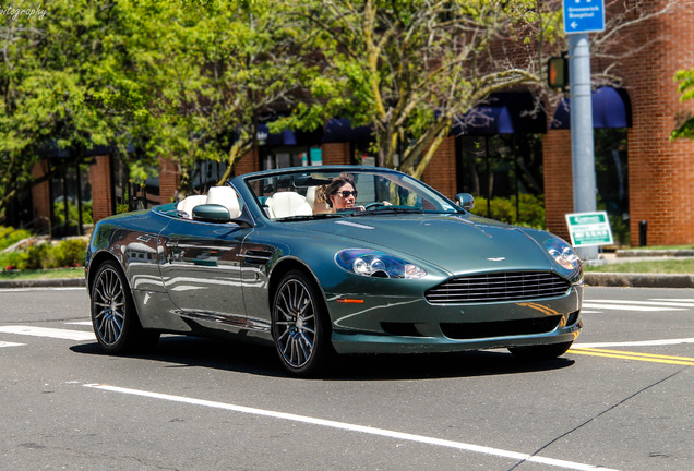 Aston Martin DB9 Volante