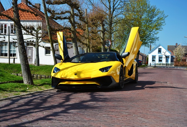 Lamborghini Aventador LP750-4 SuperVeloce Roadster