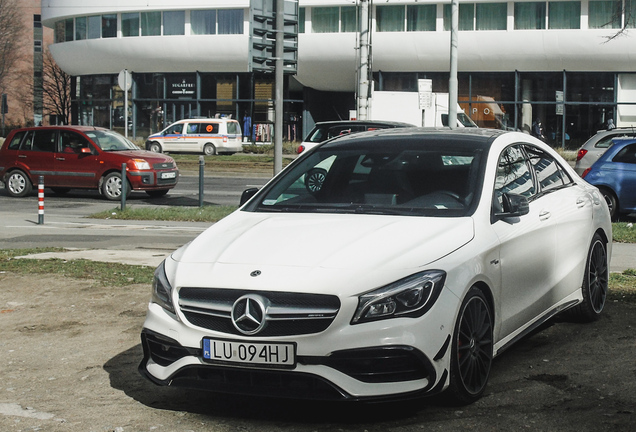 Mercedes-AMG CLA 45 C117 2017