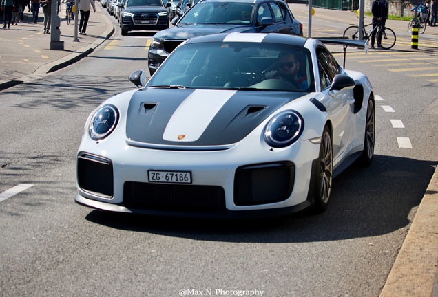 Porsche 991 GT2 RS Weissach Package