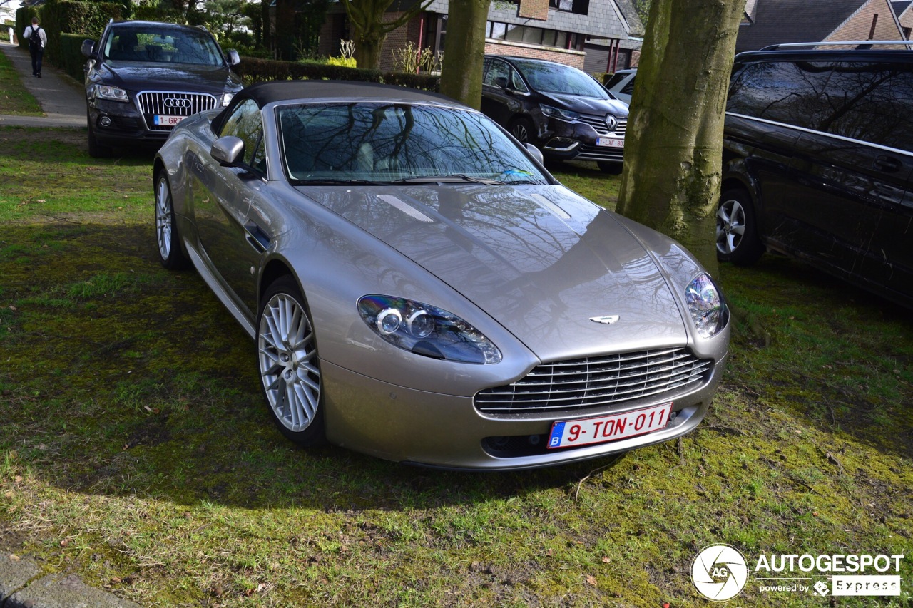 Aston Martin V8 Vantage Roadster