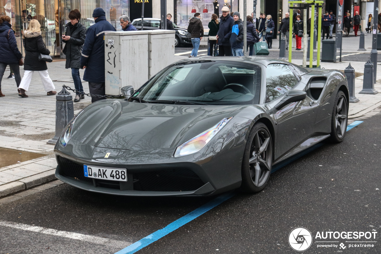 Ferrari 488 Spider