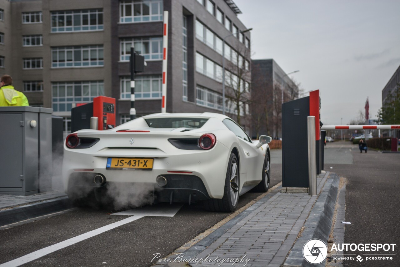 Ferrari 488 Spider