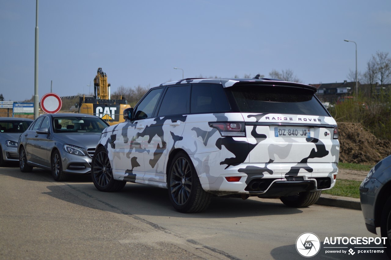 Land Rover Range Rover Sport SVR