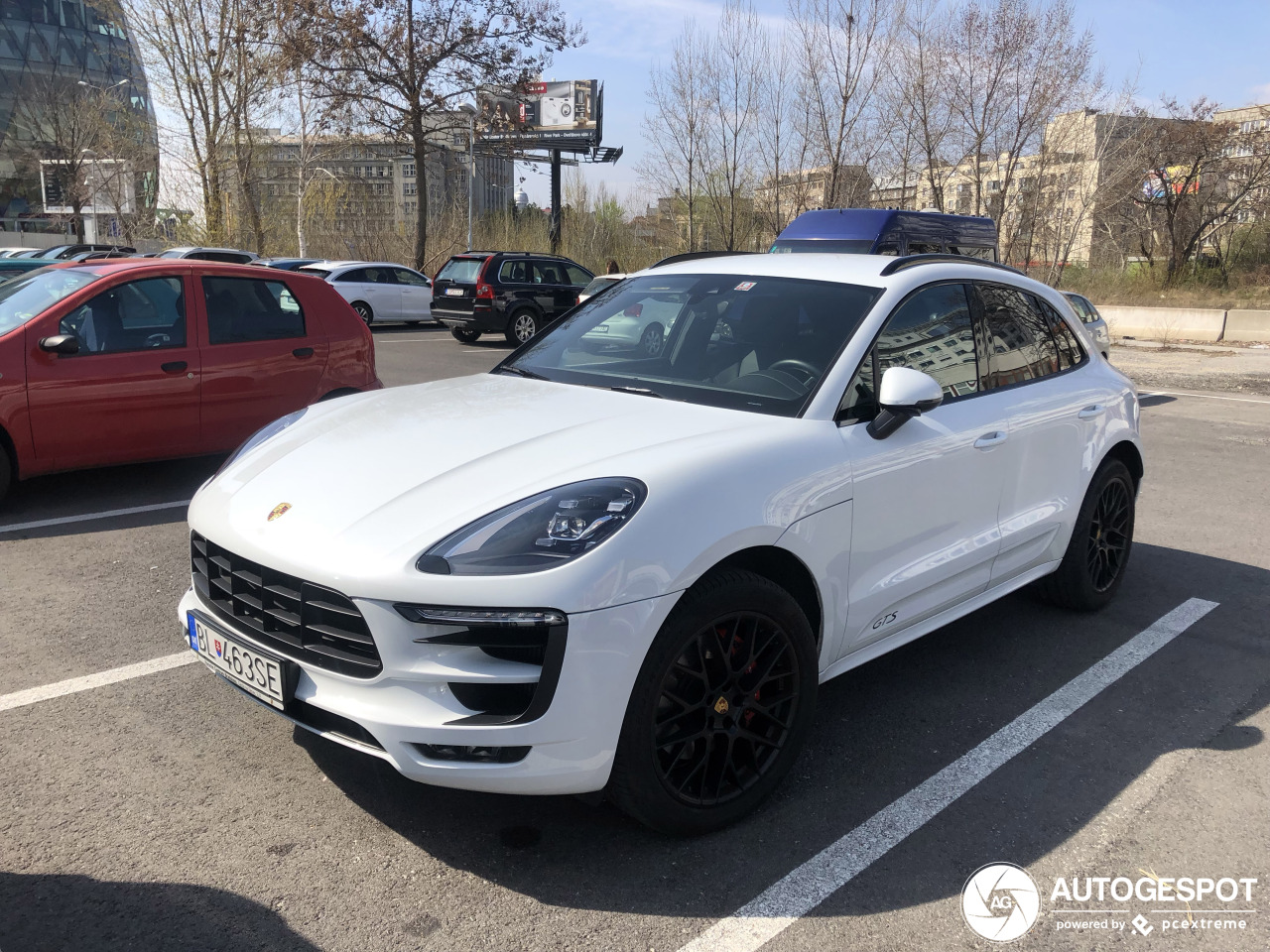 Porsche 95B Macan GTS