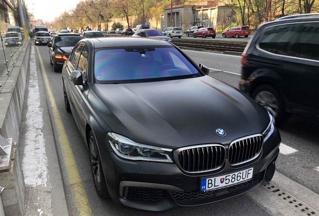 BMW M760Li xDrive