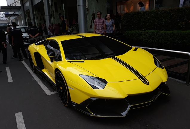 Lamborghini Aventador LP720-4 50° Anniversario