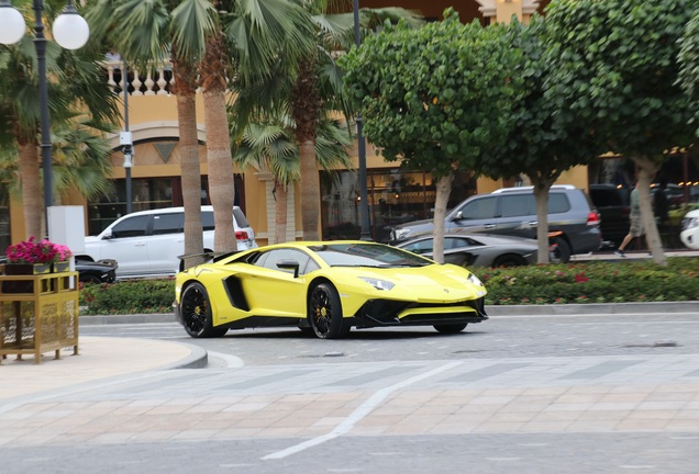 Lamborghini Aventador LP750-4 SuperVeloce