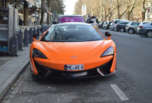 McLaren 570S