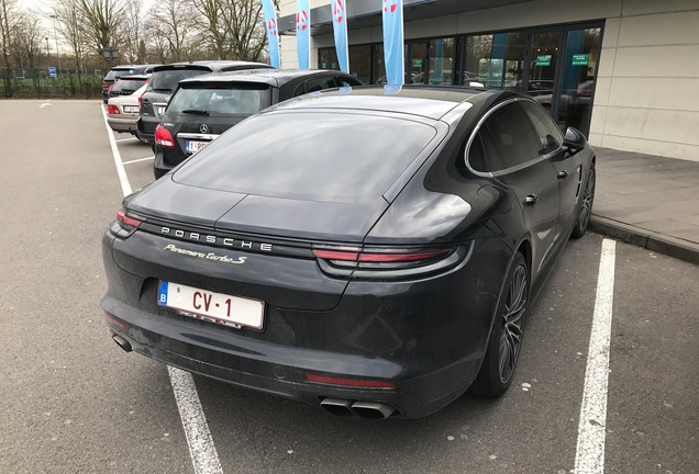 Porsche 971 Panamera Turbo S E-Hybrid