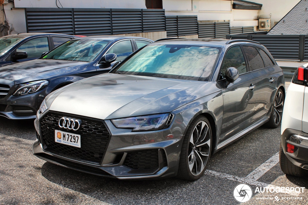 Audi RS4 Avant B9