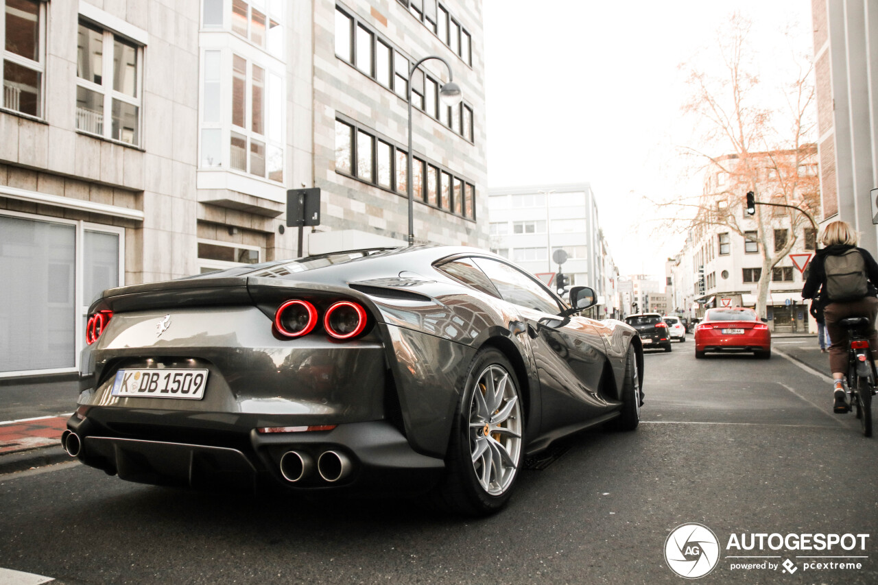 Ferrari 812 Superfast