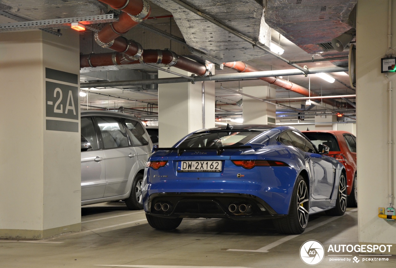 Jaguar F-TYPE SVR Coupé 2017