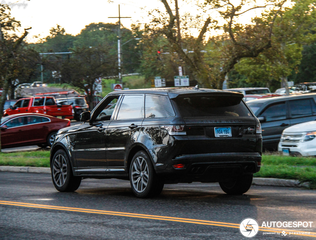 Land Rover Range Rover Sport SVR