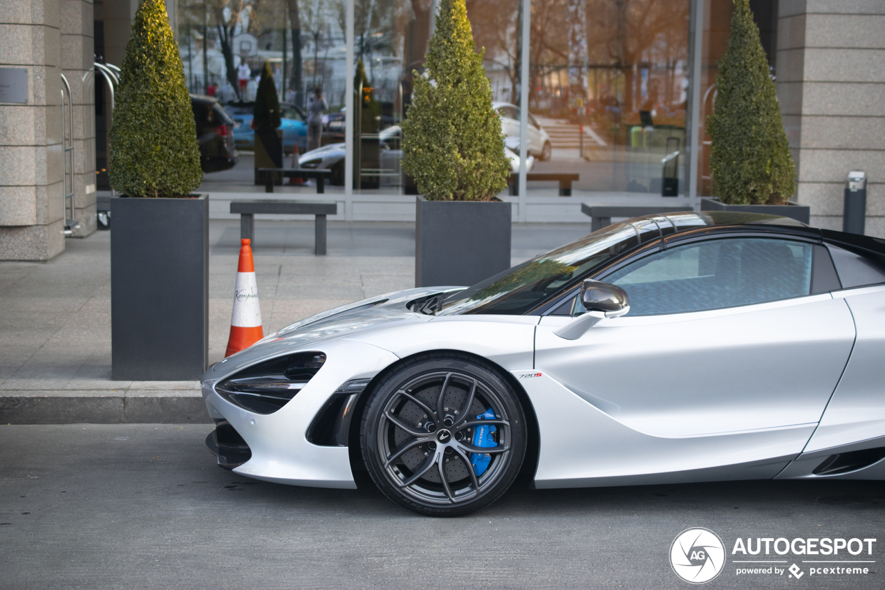 McLaren 720S Spider