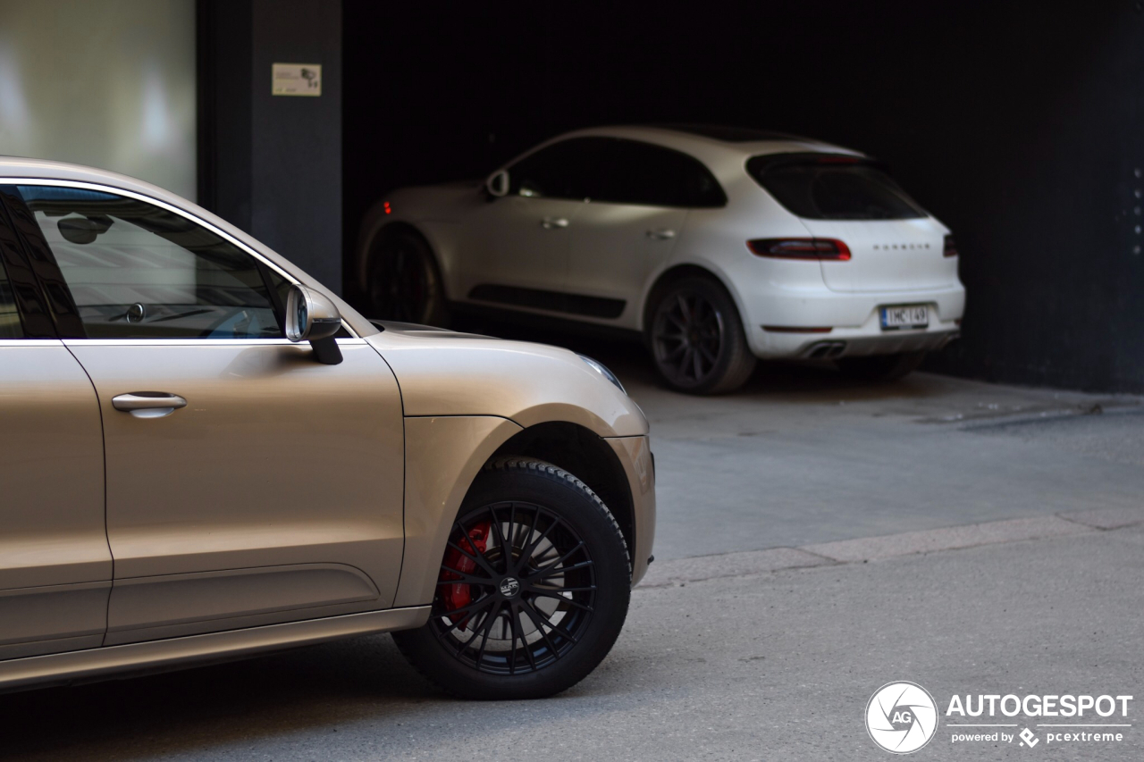 Porsche 95B Macan Turbo