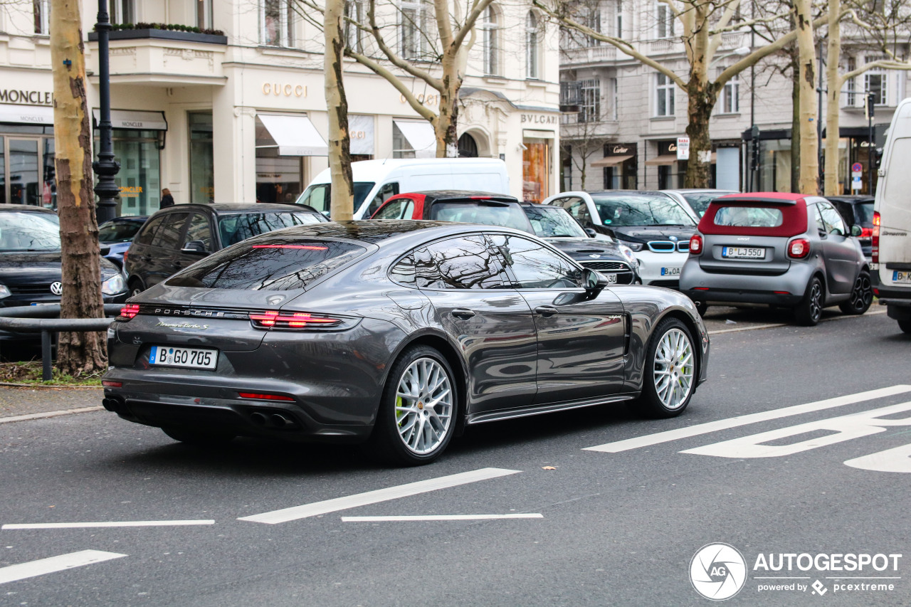 Porsche 971 Panamera Turbo S E-Hybrid