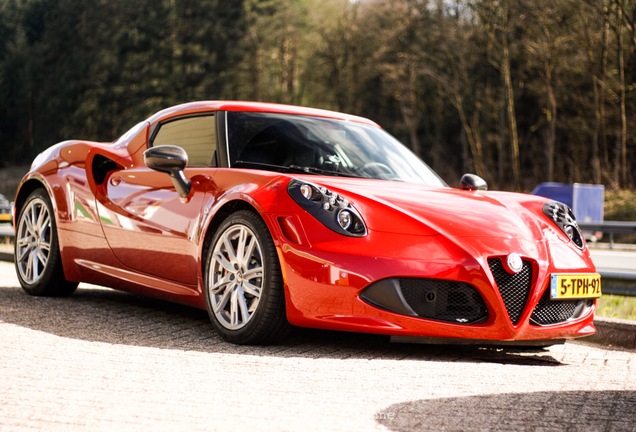 Alfa Romeo 4C Launch Edition