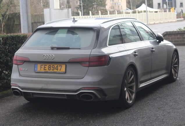 Audi RS4 Avant B9