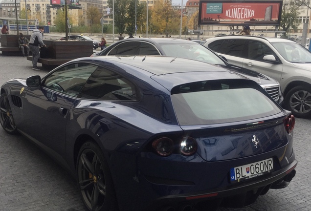 Ferrari GTC4Lusso