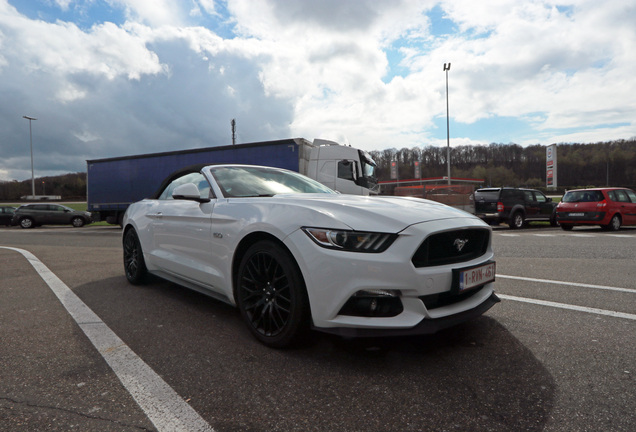 Ford Mustang GT Convertible 2015