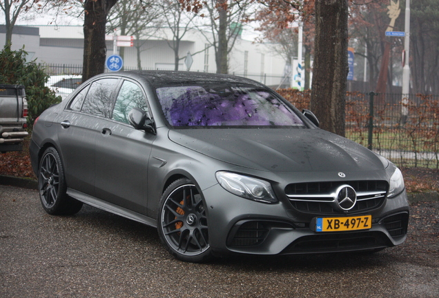 Mercedes-AMG E 63 S W213