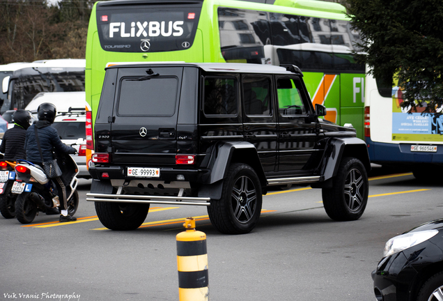 Mercedes-Benz G 500 4X4²