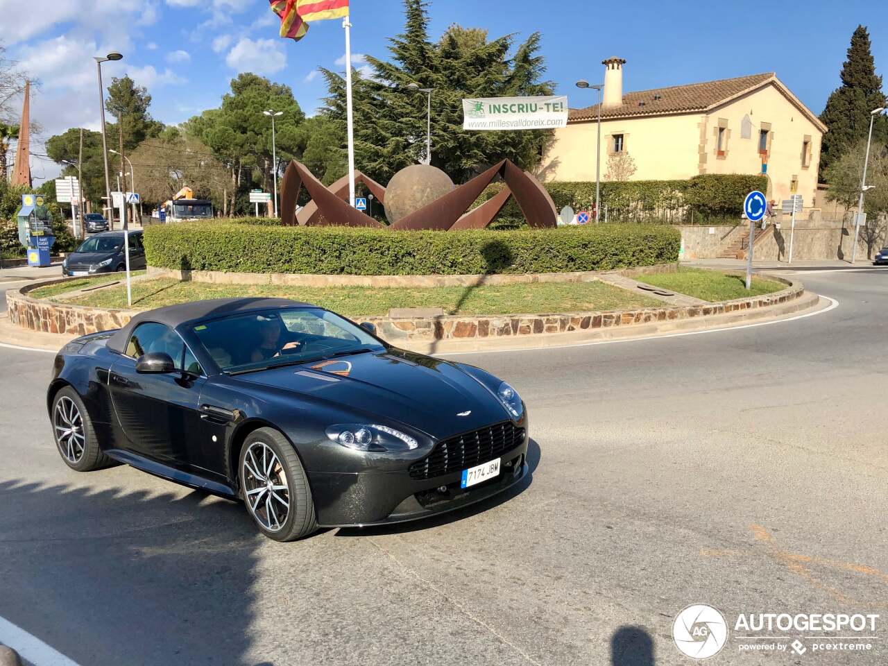 Aston Martin V8 Vantage S Roadster