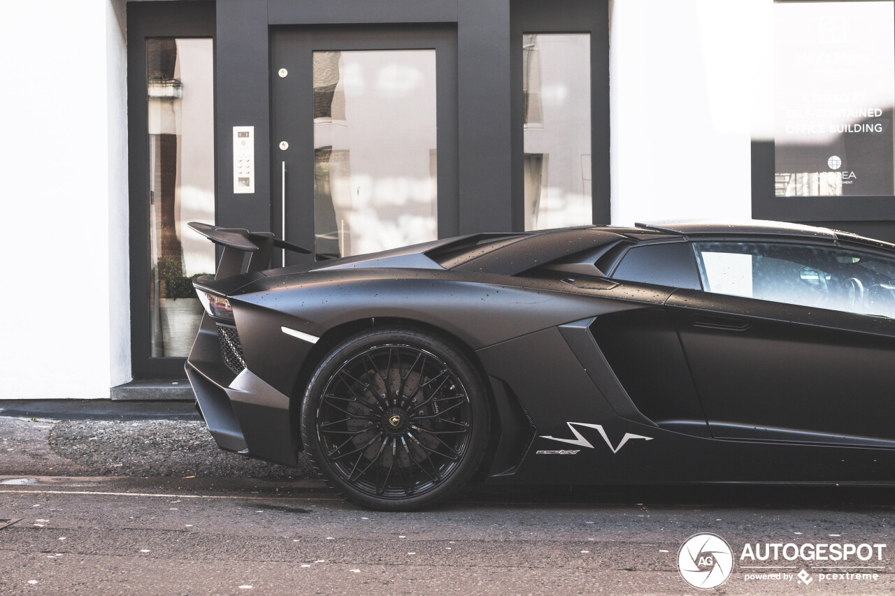 Lamborghini Aventador LP750-4 SuperVeloce Roadster