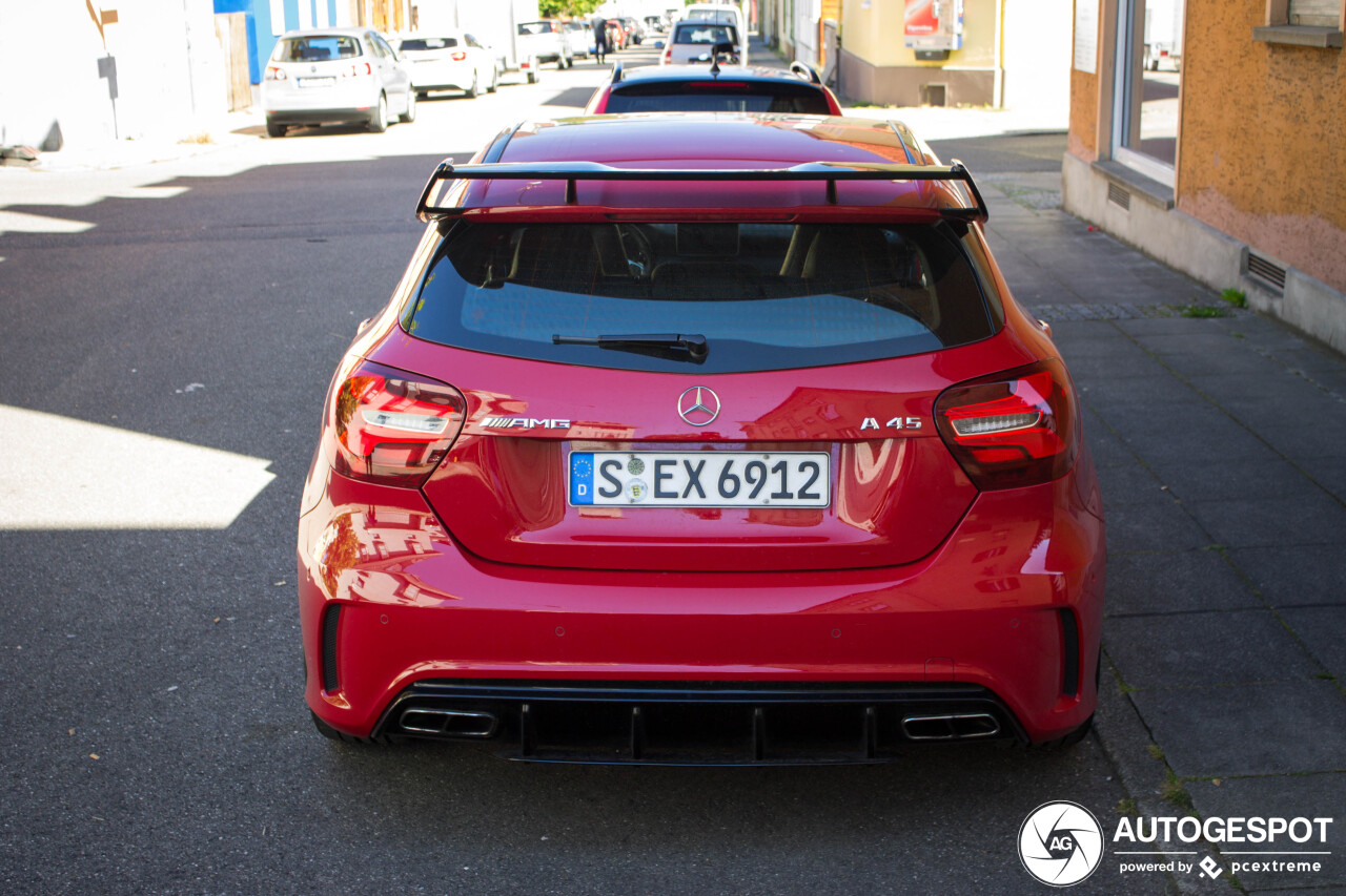 Mercedes-AMG A 45 W176 2015