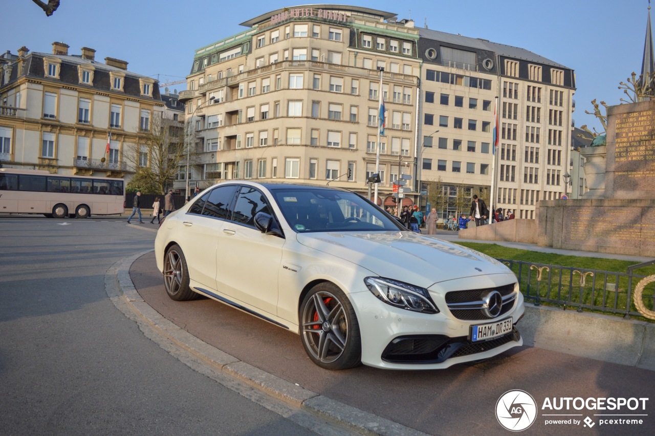 Mercedes-AMG C 63 S W205