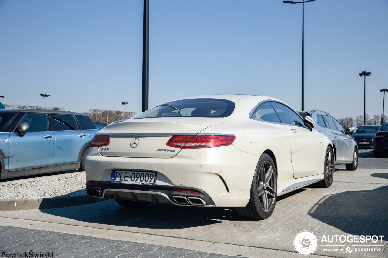 Mercedes-Benz S 63 AMG Coupé C217