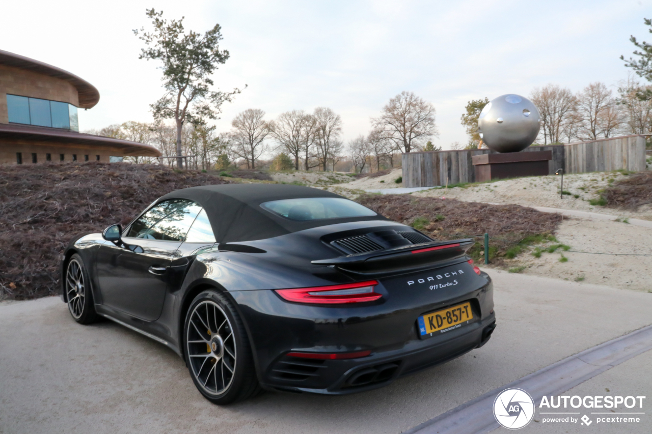 Porsche 991 Turbo S Cabriolet MkII