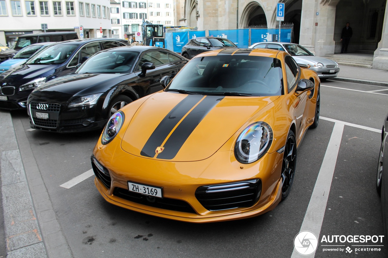 Drie unieke Porsches op hetzelfde kenteken gespot