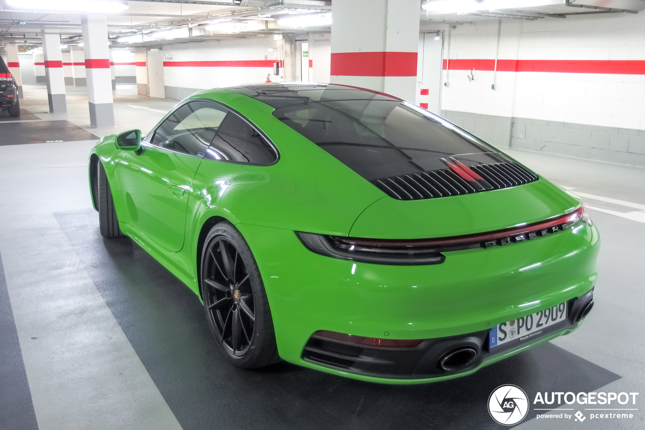 Porsche 992 Carrera 4S