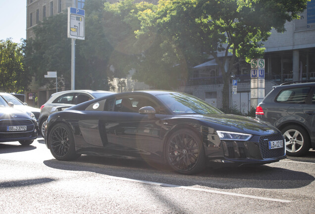 Audi R8 V10 Plus 2015