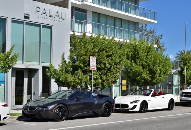 BMW i8 Roadster