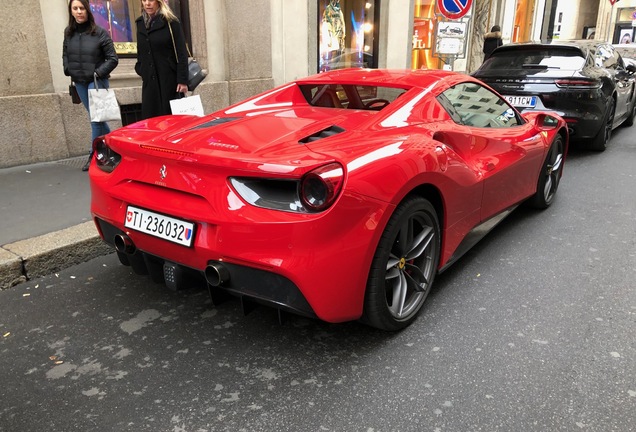 Ferrari 488 Spider