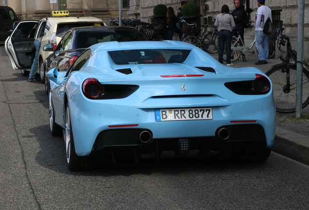 Ferrari 488 Spider