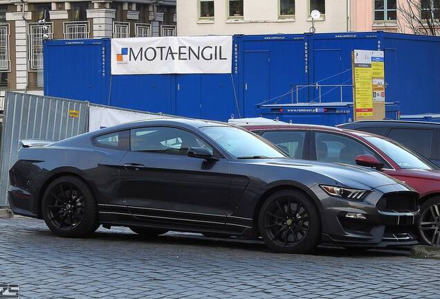 Ford Mustang Shelby GT350 2015