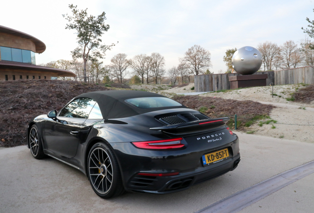 Porsche 991 Turbo S Cabriolet MkII